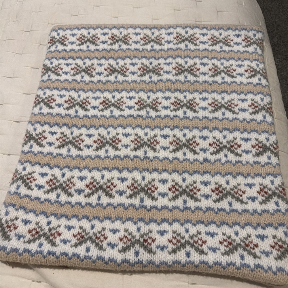 Pottery Barn Fair Isle Pillow‎ Cover Easter/Valentines/Country Beige 20 X 20"